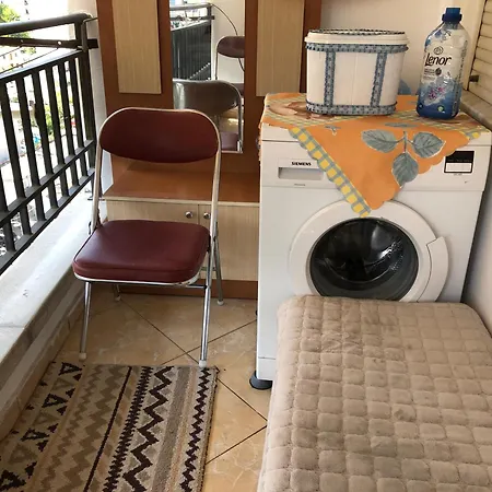 Astir * ティラナ