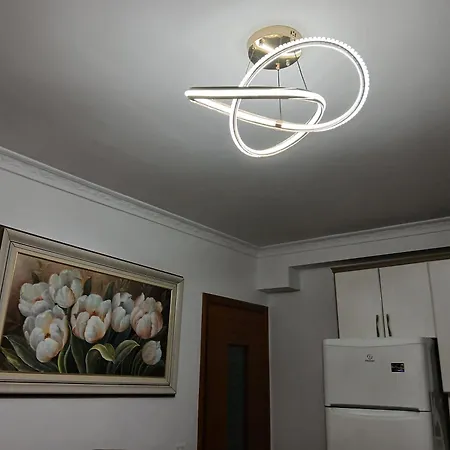 Astir * Тирана